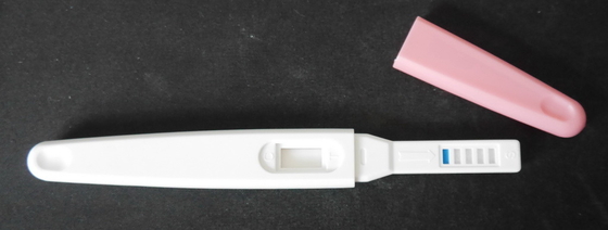 감수성 Hcg 소변 급검증 카세트/ 스트립/ 펜 키트 5~15분 읽기 시간 24개월 유효기간